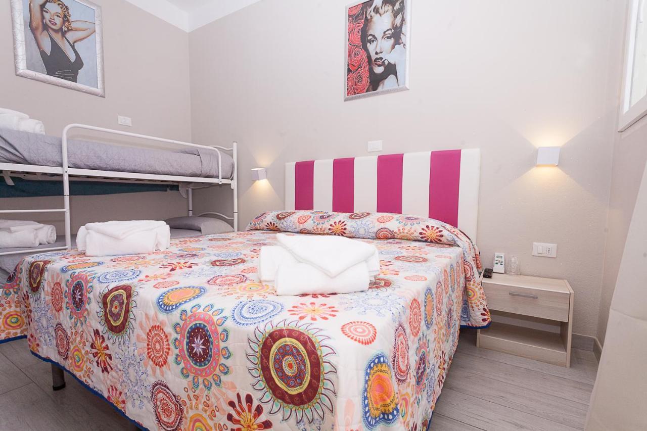 Hotel Romantik Lignano Sabbiadoro Dış mekan fotoğraf